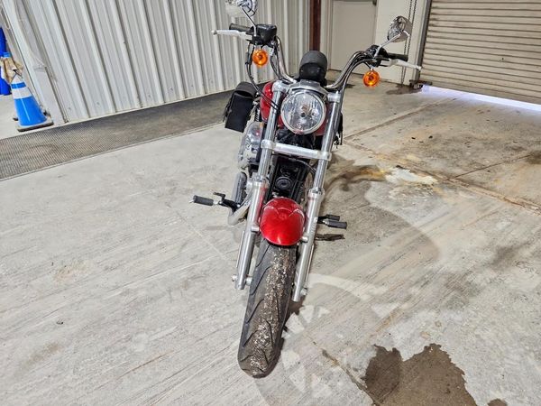 2012 HARLEY-DAVIDSON XL883