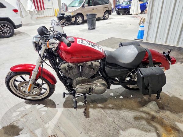 2012 HARLEY-DAVIDSON XL883
