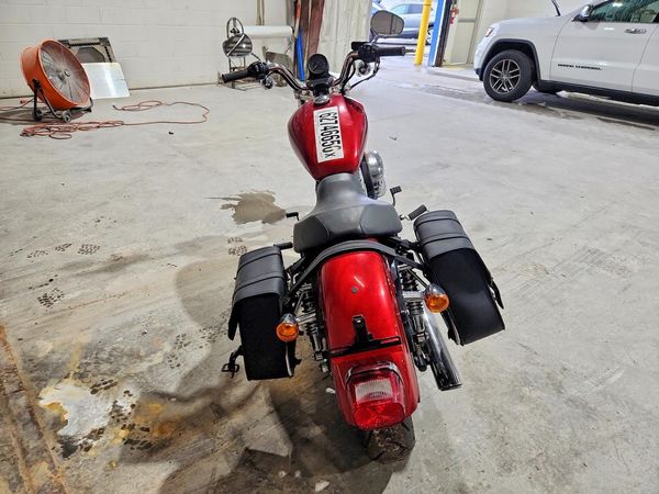 2012 HARLEY-DAVIDSON XL883