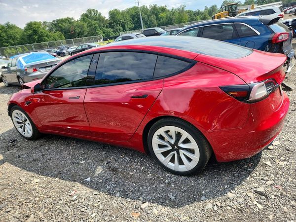 2021 TESLA MODEL 3