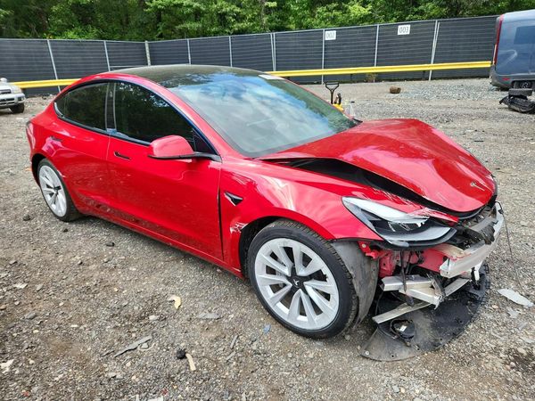 2021 TESLA MODEL 3