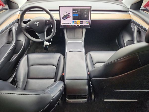 2021 TESLA MODEL 3