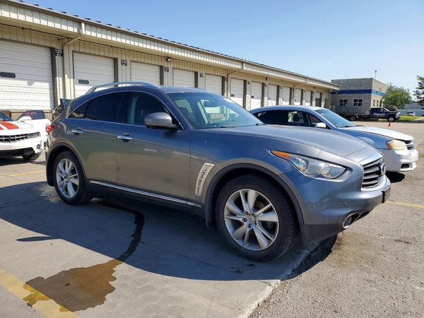 2012 INFINITI FX35 — Passenger 3/4