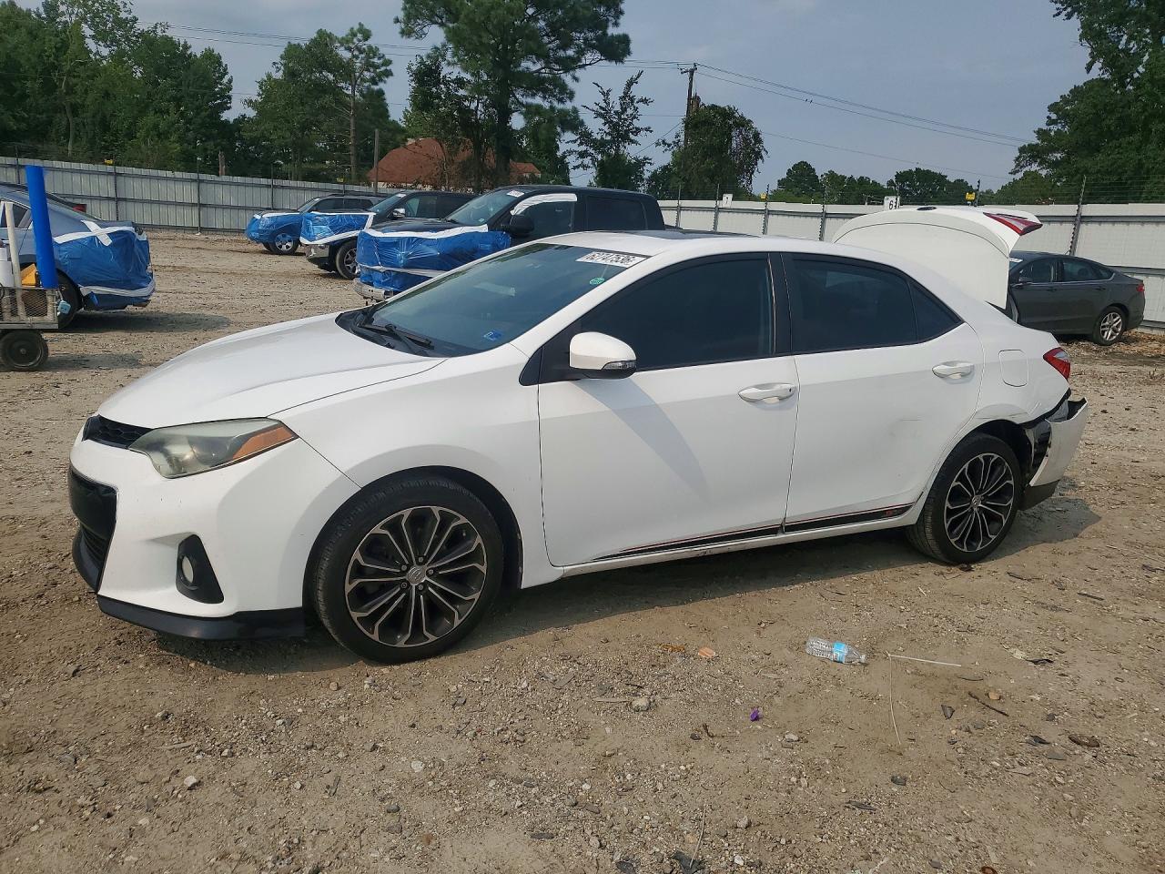 2016 TOYOTA COROLLA
