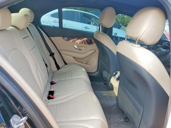 2017 MERCEDES-BENZ C C300-4M