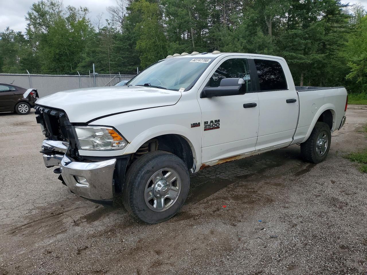 2016 RAM 2500 SLT CREW CAB 4X4