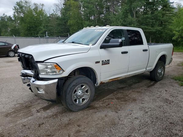 2016 RAM 2500 SLT CREW CAB 4X4