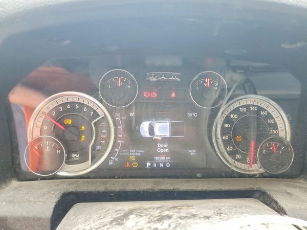 2016 RAM 2500 SLT CREW CAB 4X4