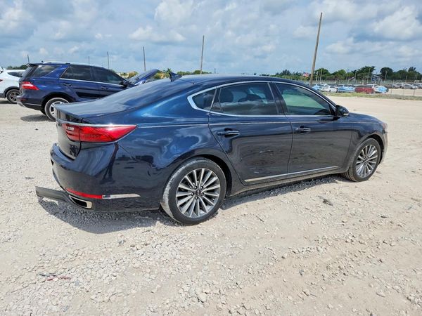 2017 KIA CADENZA
