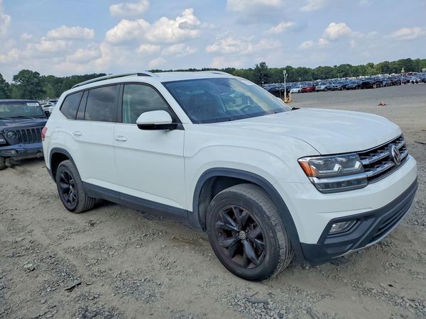 2018 VOLKSWAGEN ATLAS SE w/Technology