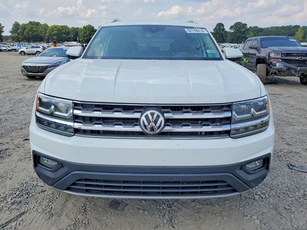 2018 VOLKSWAGEN ATLAS SE w/Technology