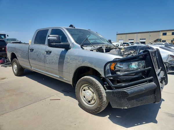 2023 RAM 2500 TRADESMAN CREW CAB 4X4