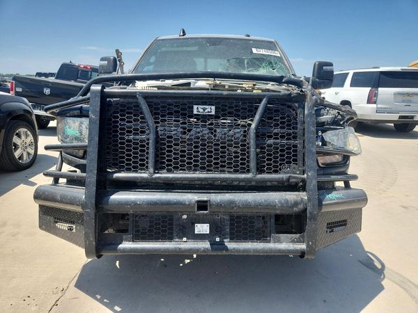 2023 RAM 2500 TRADESMAN CREW CAB 4X4
