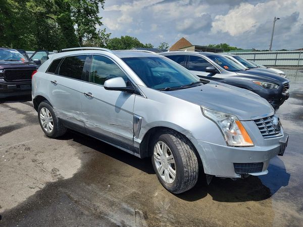 2016 CADILLAC SRX Luxury