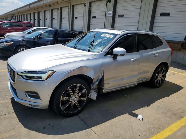 2019 VOLVO XC60 Inscription — Front 3/4