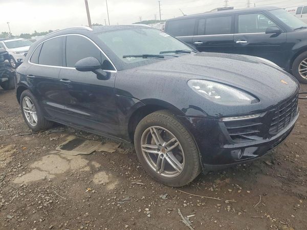 2018 PORSCHE MACAN Macan S