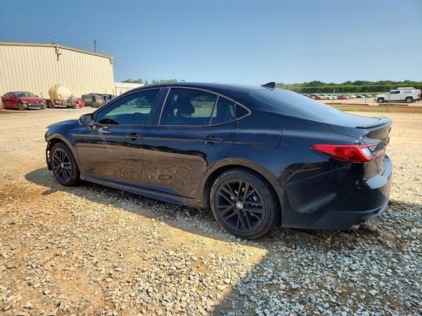 2025 TOYOTA CAMRY