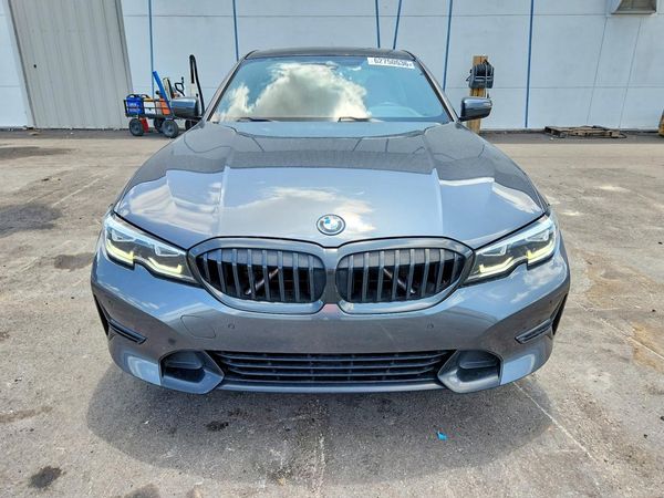 2022 BMW 330E