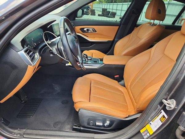 2022 BMW 330E