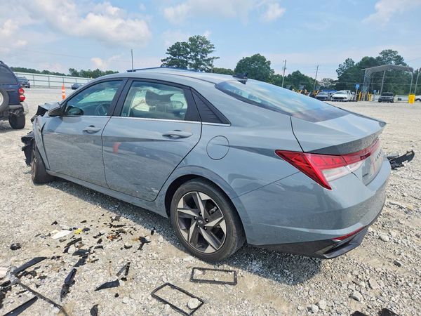2022 HYUNDAI ELANTRA Limited