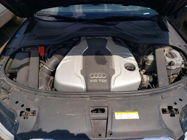 2015 AUDI A8 L