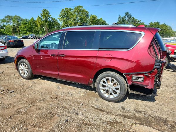 2021 CHRYSLER PACIFICA