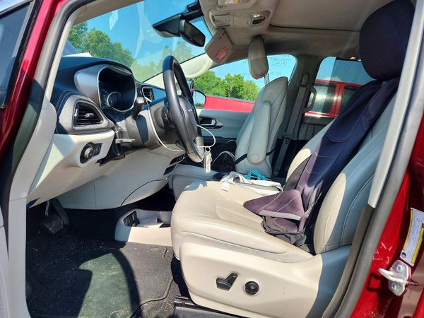 2021 CHRYSLER PACIFICA