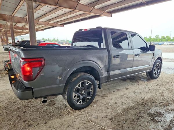 2024 FORD F150