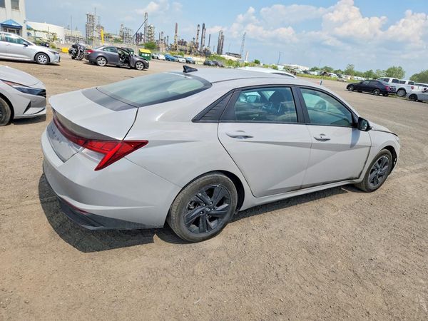 2021 HYUNDAI ELANTRA Blue