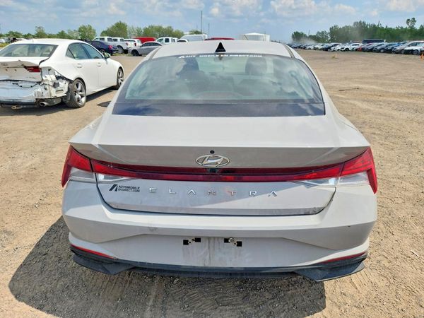 2021 HYUNDAI ELANTRA Blue