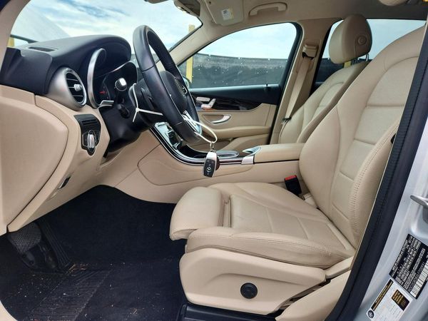 2020 MERCEDES-BENZ GLC GLC300