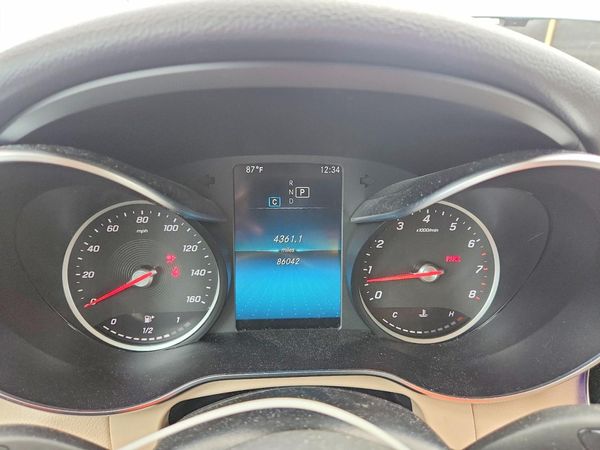2020 MERCEDES-BENZ GLC GLC300