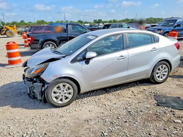 2016 KIA RIO