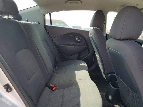 2016 KIA RIO