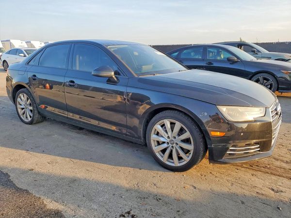 2017 AUDI A4 quattro Premium