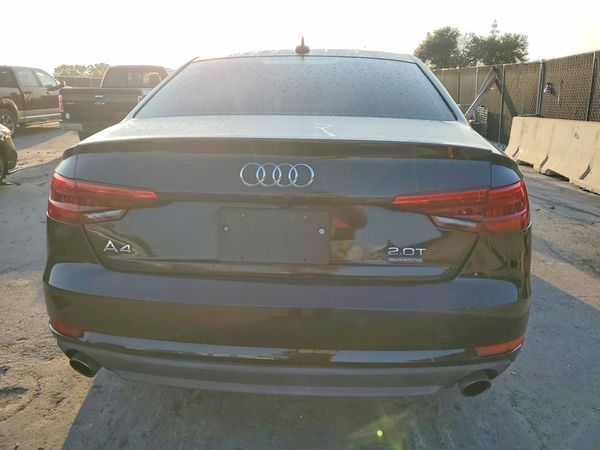 2017 AUDI A4 quattro Premium