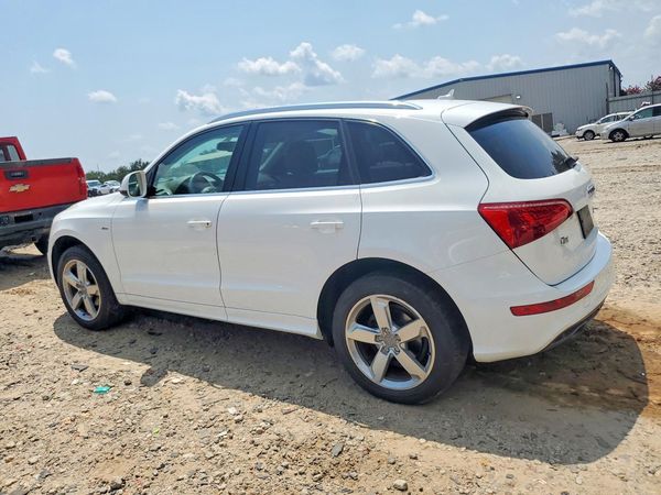 2012 AUDI Q5