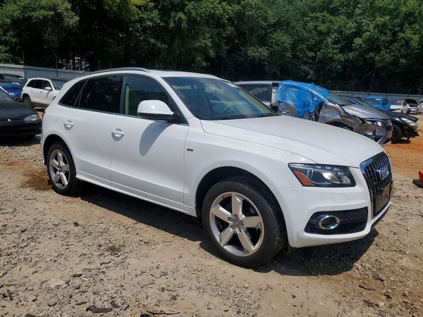 2012 AUDI Q5