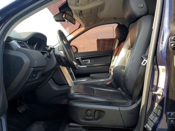 2019 LAND ROVER DISCOVERY SE — DENT