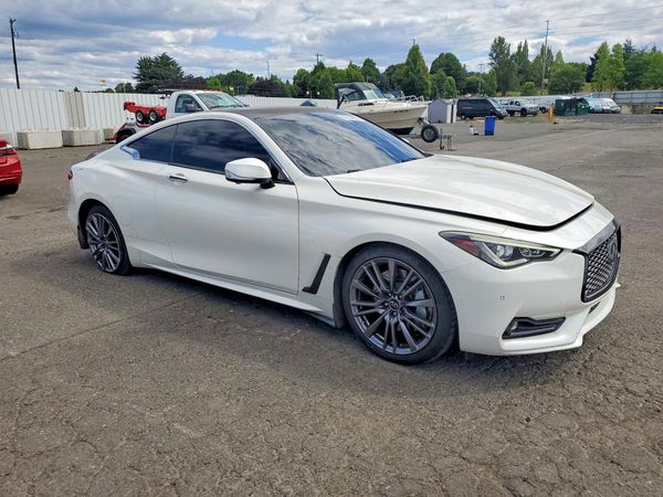 2017 INFINITI Q60