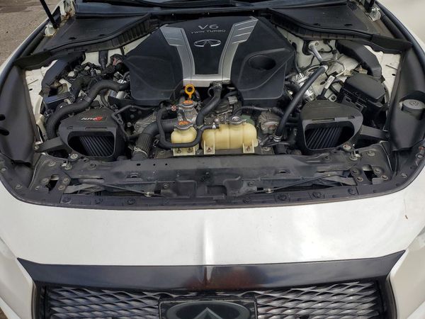 2017 INFINITI Q60