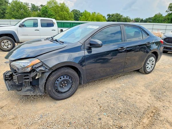 2017 TOYOTA COROLLA