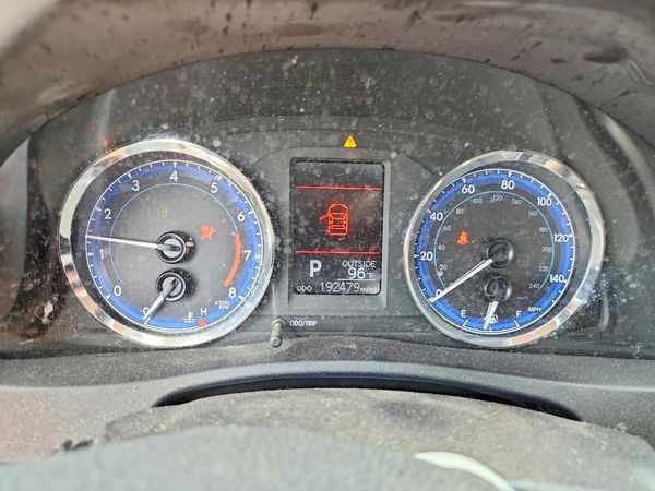 2017 TOYOTA COROLLA