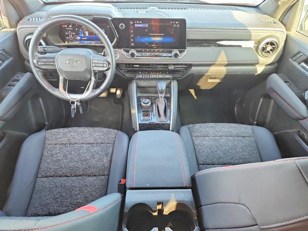 2024 CHEVROLET COLORADO