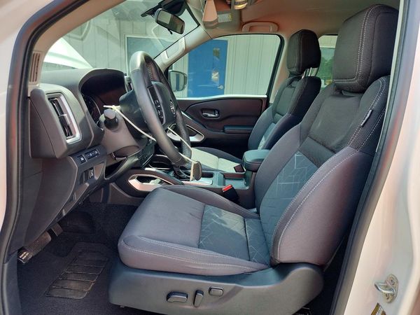 2025 NISSAN FRONTIER