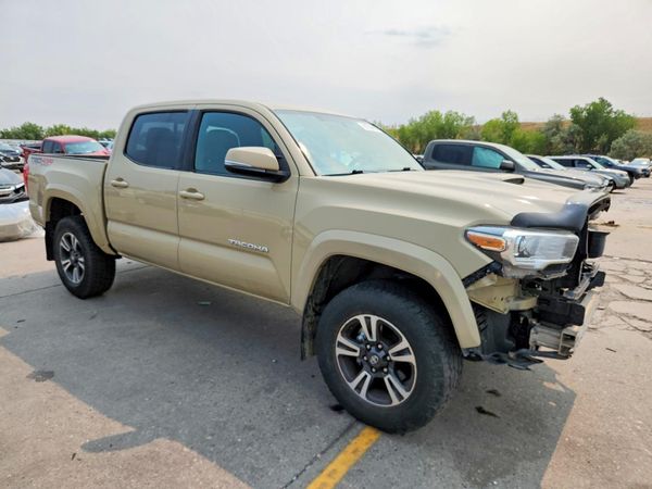 2016 TOYOTA TACOMA
