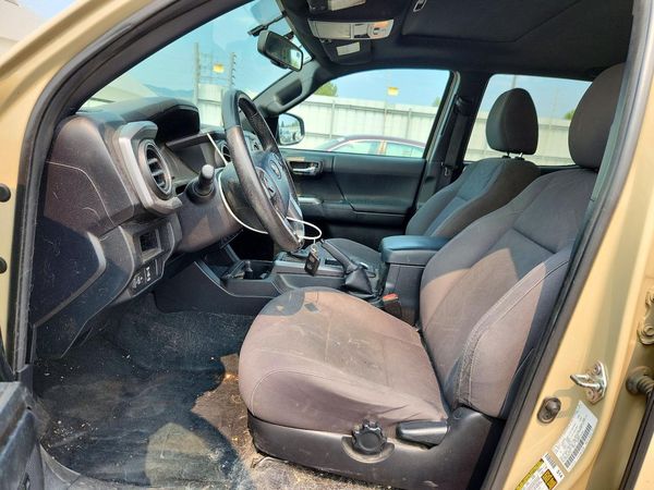 2016 TOYOTA TACOMA