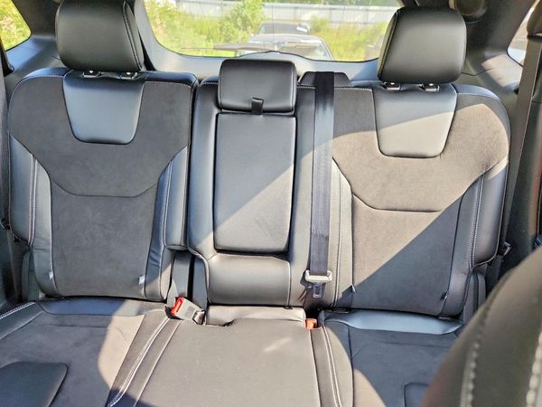 2019 FORD EDGE ST