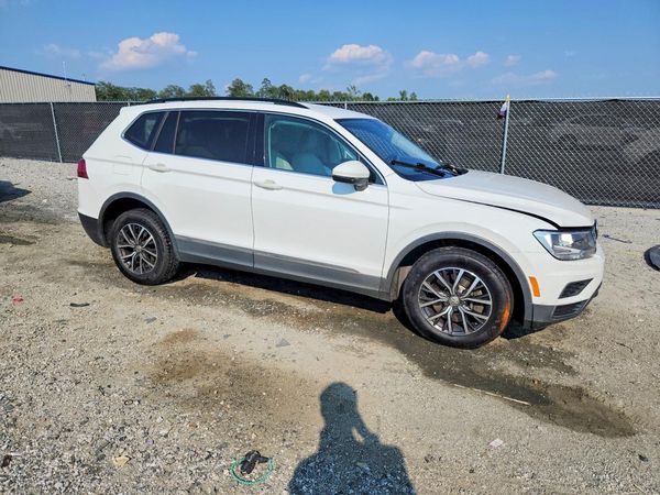 2020 VOLKSWAGEN TIGUAN SE, SEL