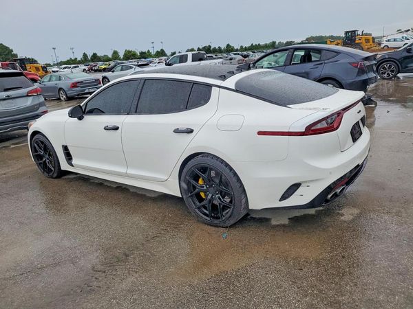 2019 KIA STINGER